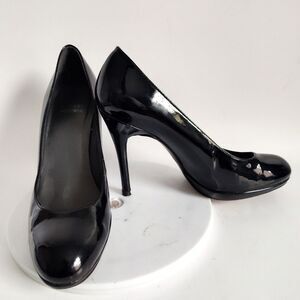 Stuart Weitzman Heels Size 8 Pumps Patent Leather Black Comfort Dressy Designer‎
